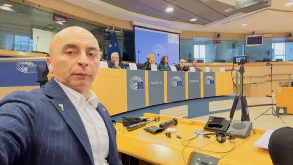 Lachin Mamishov in the EP 