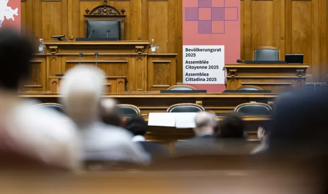While the Citizens’ Assembly 2025 went ahead at the national level in Switzerland last year, a similar project in Geneva was cancelled at short notice by local authorities in early 2026. Keystone / Alessandro Della Valle 