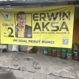 A campaign sign in Central Jakarta, February 2024. photo by Joe Mathews